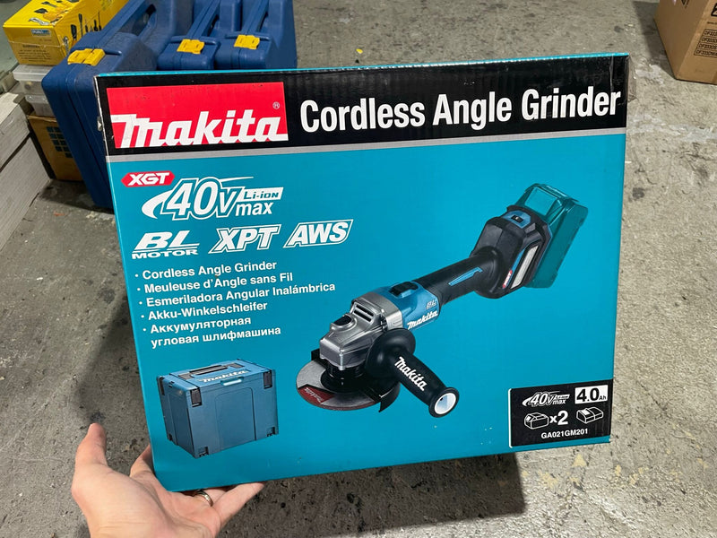 Makita 4" 40V Cordless Brushless Angle Grinder GA021GM201 Come With 4.0Ah battery and Charger | Model : M-GA021GM201 Cordless Angle Grinder MAKITA 