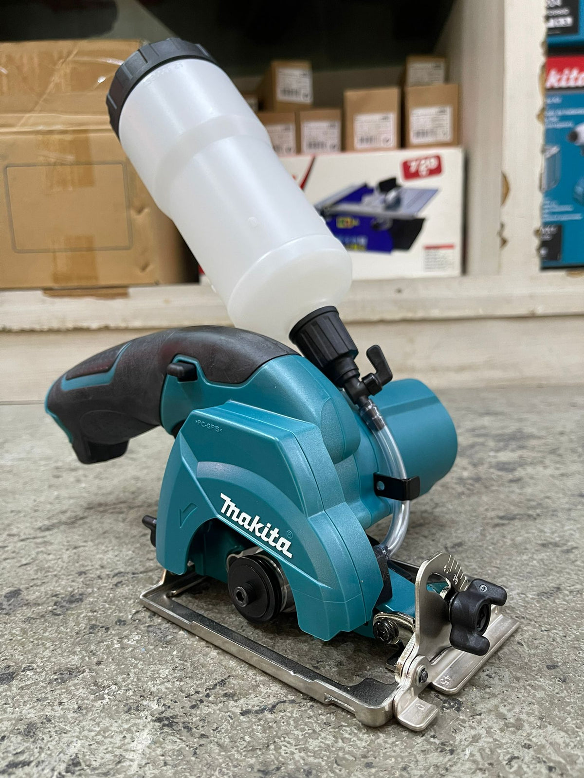 Makita cordless tile cutter hot sale