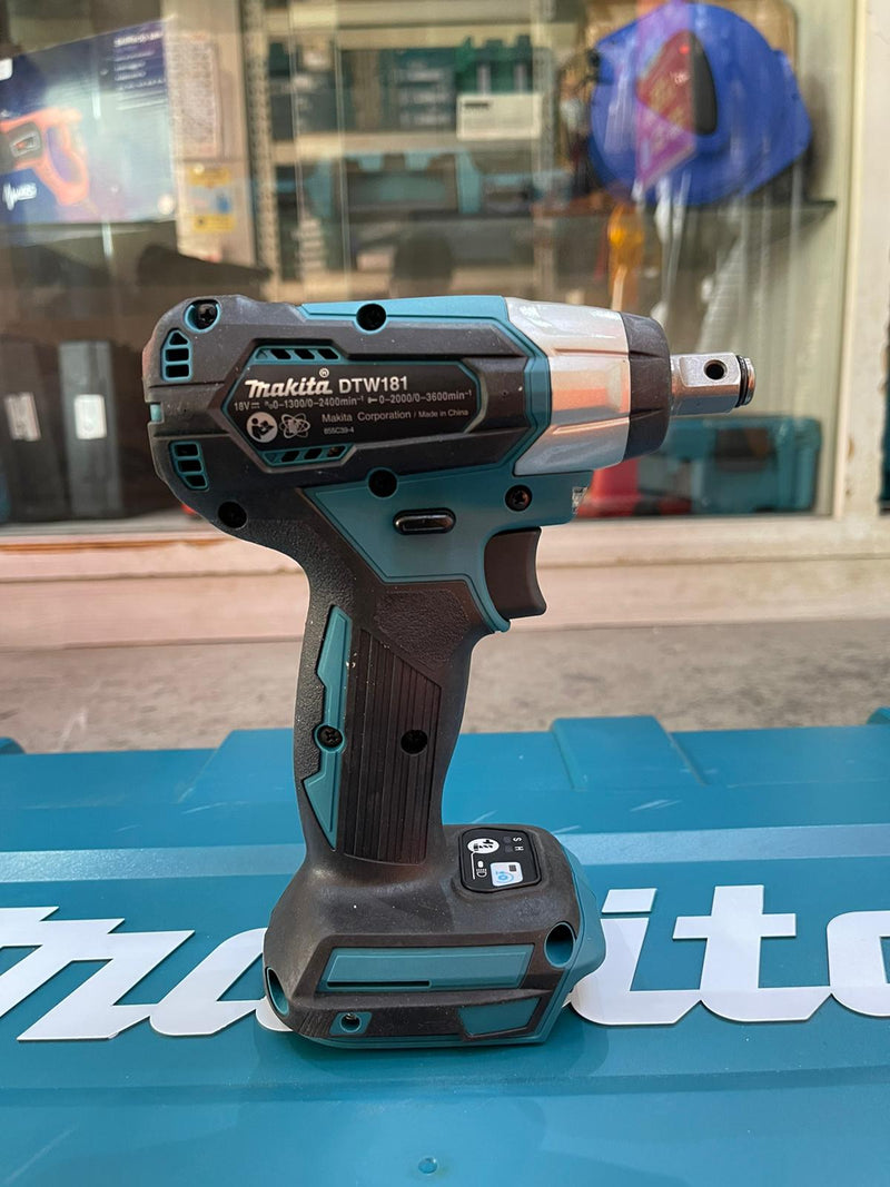 Makita DTW181 18 V Cordless Impact Wrench (Body Only) | Model : M-DTW181Z Cordless Impact Wrench MAKITA 