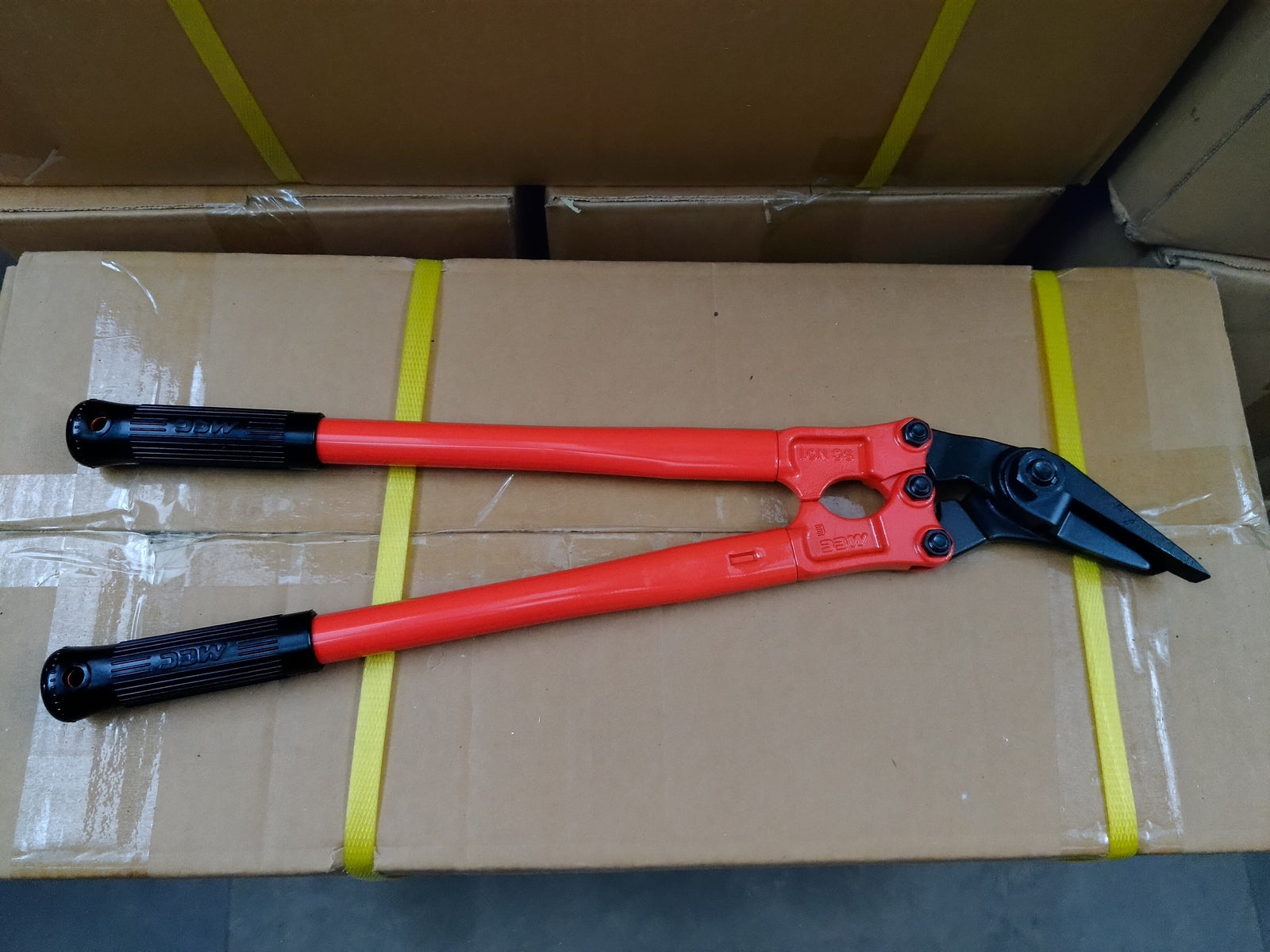 Mcc SC-0201 Strap Cutter 450mm | Model: MCC-SC-0201