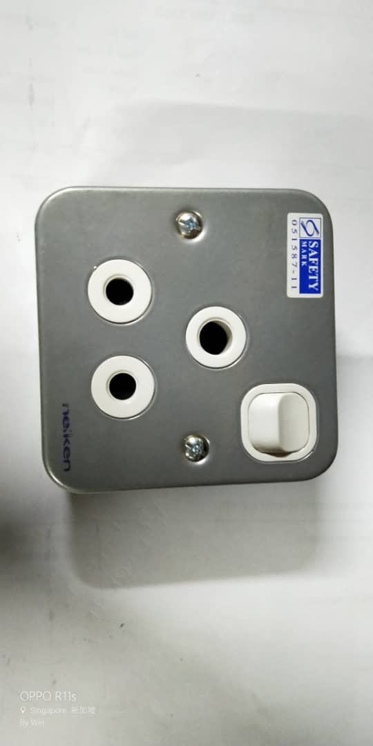 NEIKEN 1X15A Metal Socket | Model : SKT-NM115 Neiken/Britz 