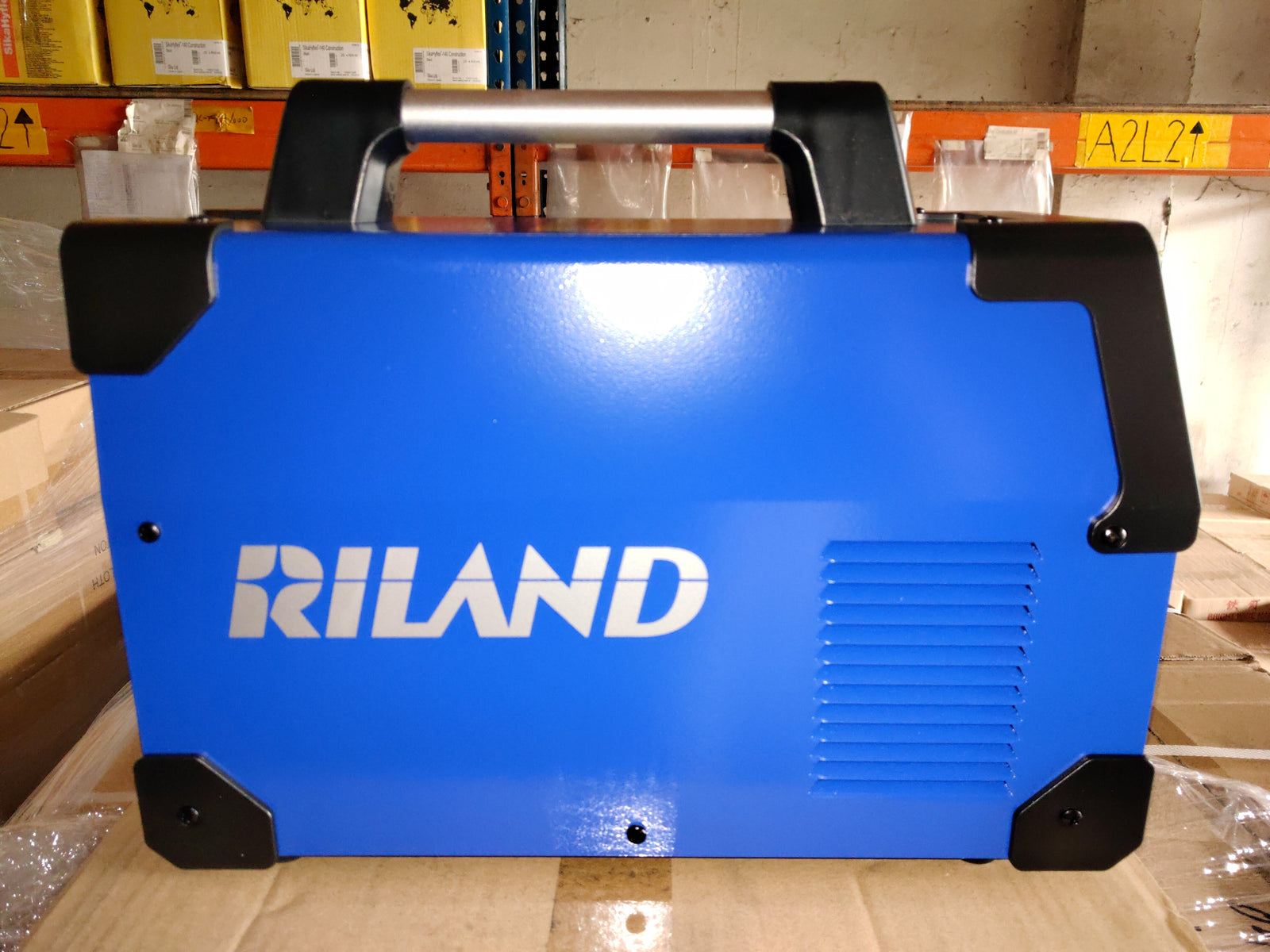 RILAND ARC250CT 220V ARC Welding Set come with 3m Ground And Welding C