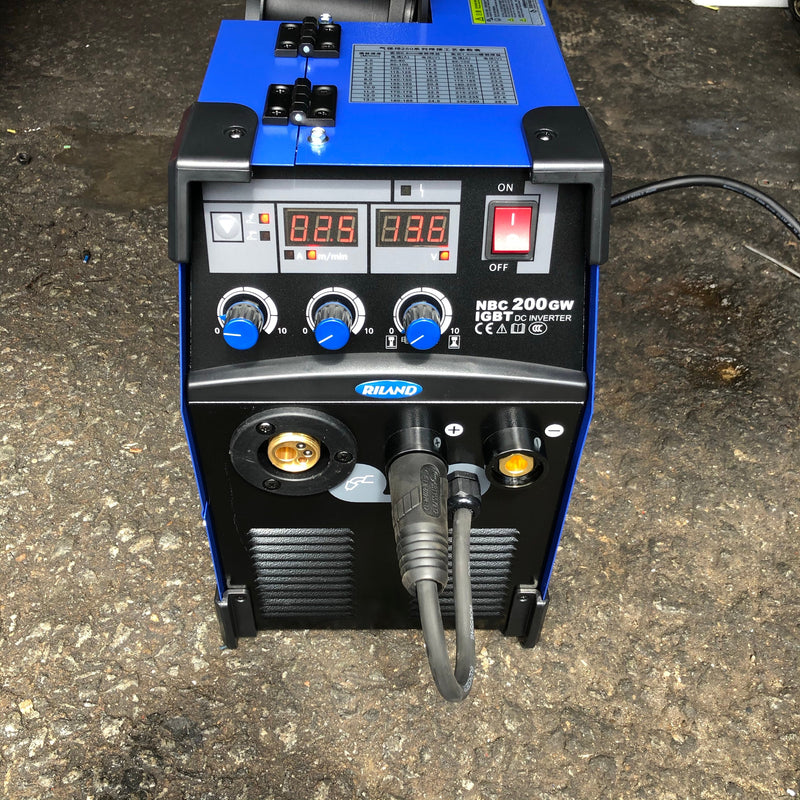 Welding Set Riland Riland MIG Welding Machine Set Mig200Gw 220V W/3M Mig-15 Torch,Ground