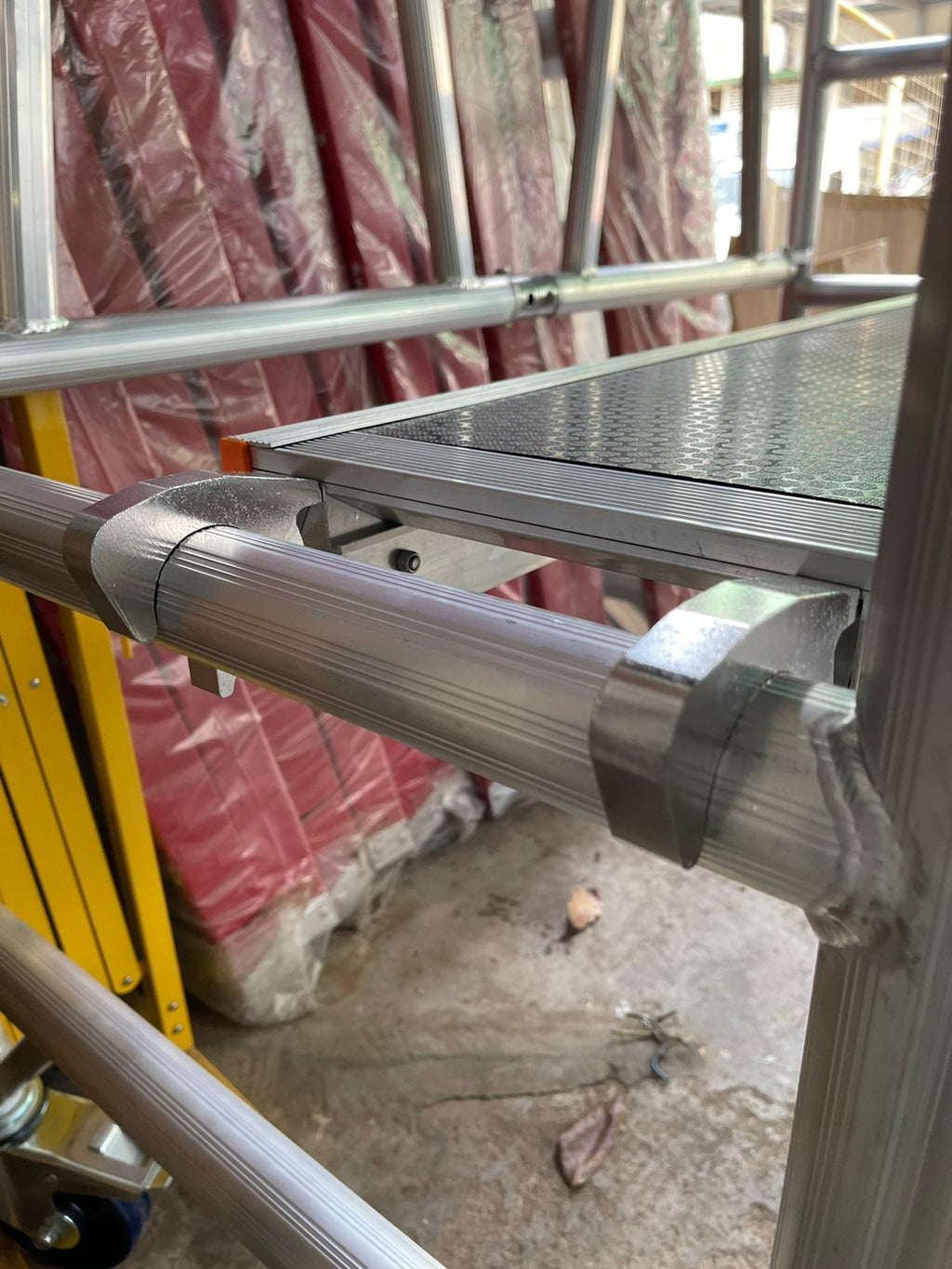 Mini Scaffolding Model XG Aluminium Multi Purpose Foldable Mini Scaffolding Mobile Platform