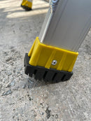 XG Aluminium Platfrom Ladder with Retractable Caster Wheels | Model : L-XG358A Aluminium Platfrom Ladder XG 