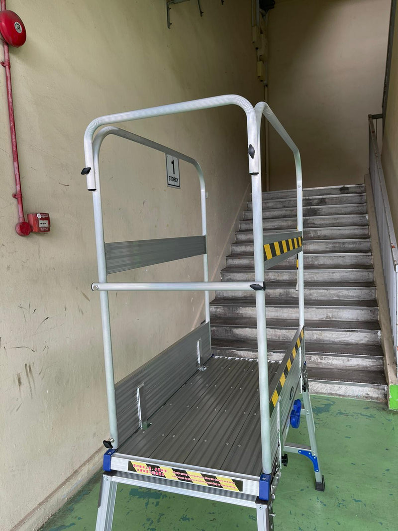 XG Portable Aluminium Working Platform Ladder With Hand Rails | Model : L-XG118 Ladder XG 